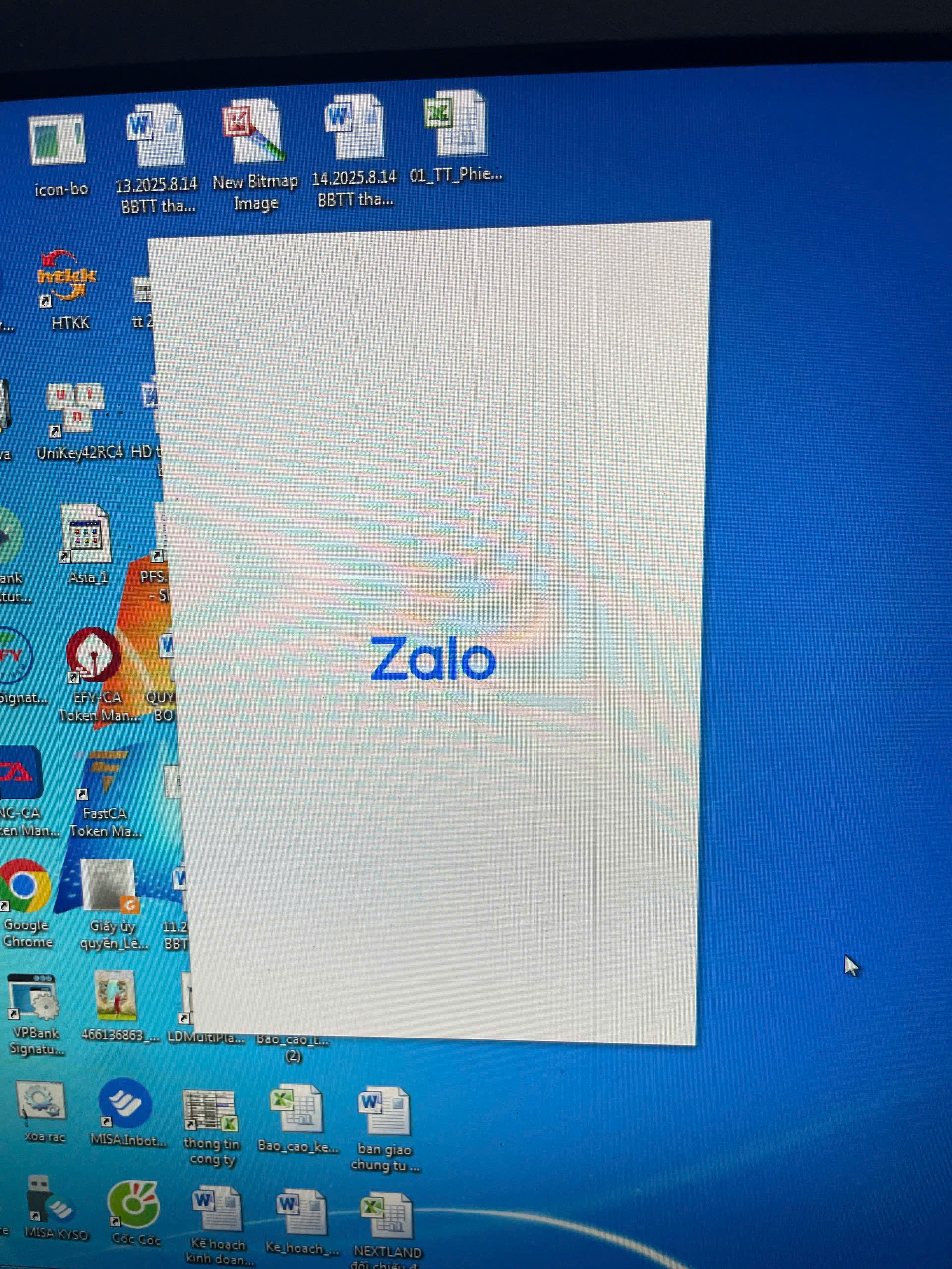 Zalo mở không lên, Zalo trắng xóa, zalo pc trắng xóa, zalo mở chỉ hiện màn hình trắng, zalo không hiển thị giao diện, sửa lỗi zalo trên win 7, sửa lỗi zalo trên win 10, zalo error fix, zalo pc không vào được, cài lại zalo pc, fix zalo trắng xóa, lỗi zalo không mở được, zalo webview2 error, zalo crash, sửa lỗi zalo 2025,